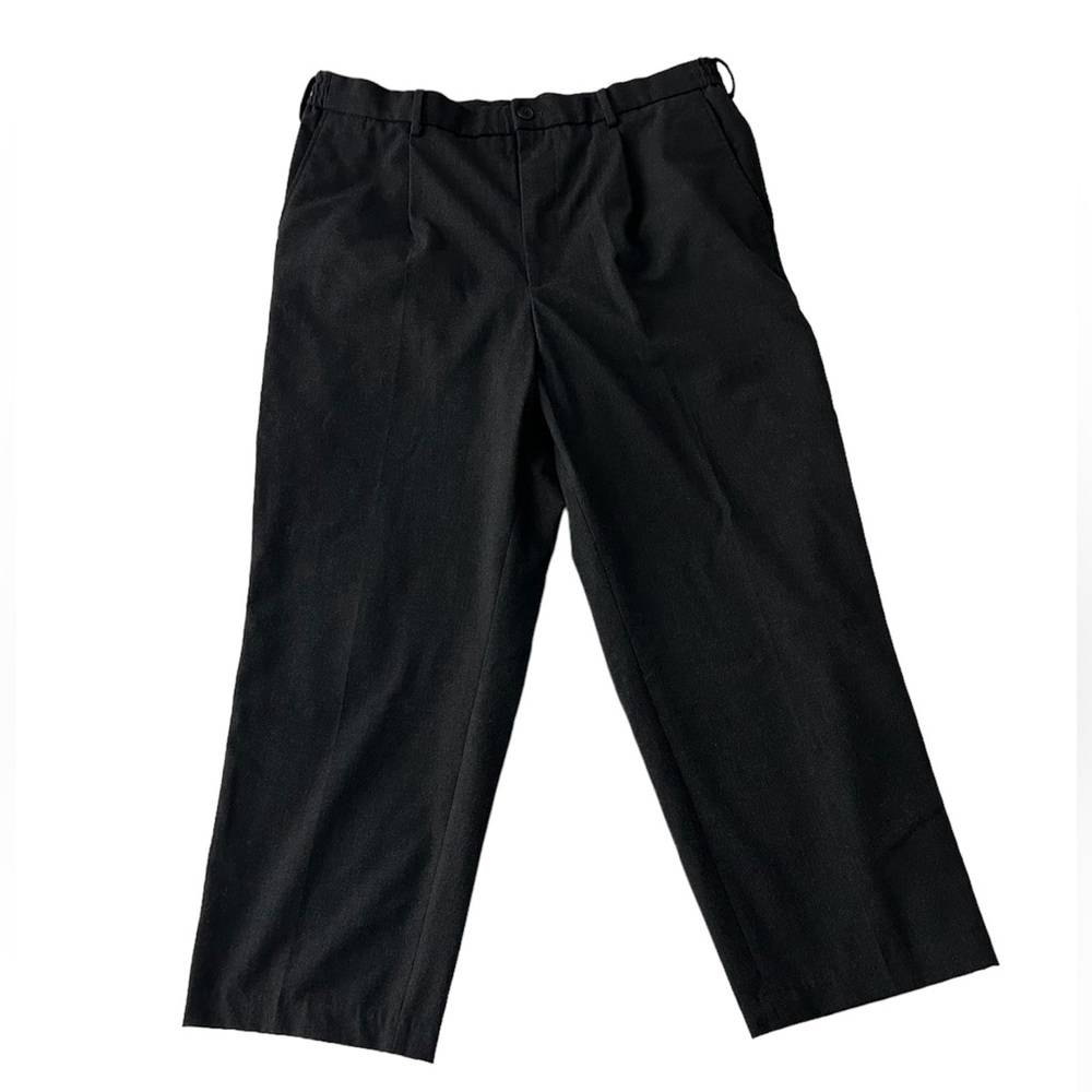 Uniqlo Pleated Tapered Pants